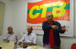 Lideranças sindicais se reúnem na CTB 09/05/2014