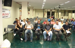 1_assembleia_campanha_salarial_20142015_8_20140825_1610414270