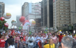 ato_das_centrais_10_20150313_1665373621