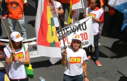 ato_das_centrais_1_20150302_2015283257